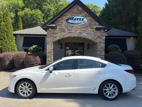 Used 2016 MAZDA MAZDA6 Sport FWD image 1