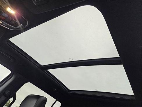 Used 2022 Jeep Wagoneer Series I w/ Premium Group I image 19