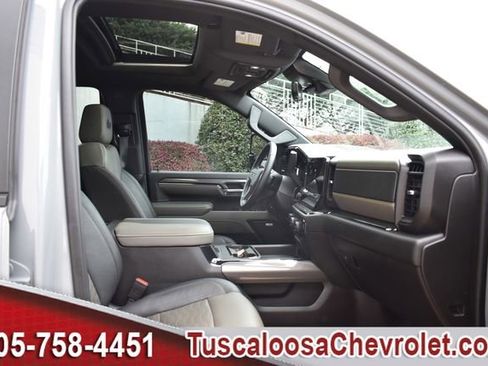 Used 2024 Chevrolet Silverado 2500 ZR2 w/ ZR2 Bison Edition image 25