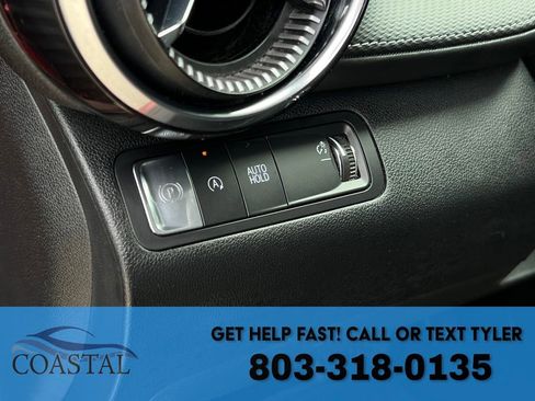 Used 2025 Chevrolet Equinox LT w/ Convenience Package II image 9