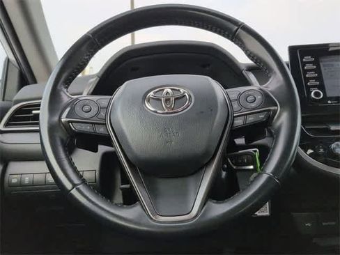 Used 2023 Toyota Camry SE image 21