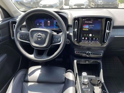 Used 2023 Volvo XC40 B5 Plus w/ Driver Assist Package