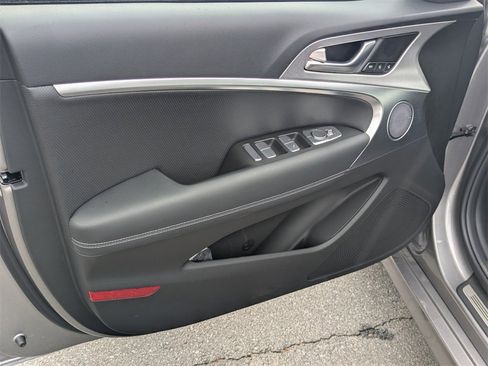 New 2026 Genesis G70 2.5T Prestige image 10