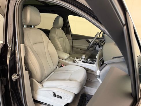 Used 2019 Audi Q7 2.0T Premium Plus w/ Premium Plus Package AWD/4WD image 24