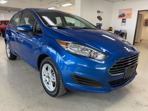 Used 2019 Ford Fiesta SE w/ Cold Weather Package image 5