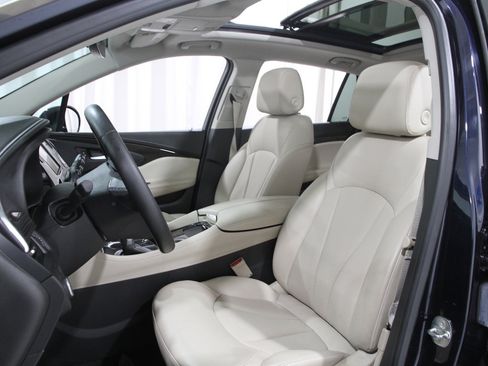 Used 2020 Buick Envision Premium w/ LPO, Active Package image 5