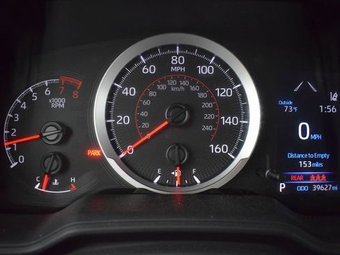 Used 2022 Toyota Corolla Cross LE AWD/4WD image 16