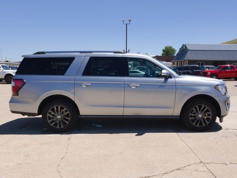 Used 2020 Ford Expedition Max Limited w/ Equipment Group 301A AWD/4WD image 5
