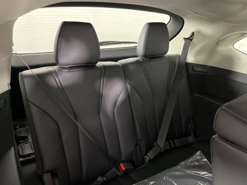 New 2026 Acura MDX w/ Technology Package image 14