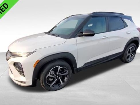 Certified 2023 Chevrolet TrailBlazer RS w/ Sun and Liftgate Package image 5