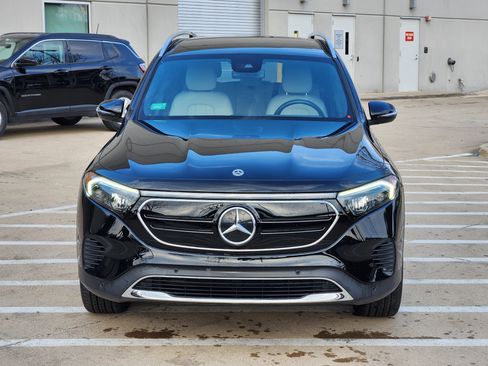 Certified 2023 Mercedes-Benz EQB 300 4MATIC image 5