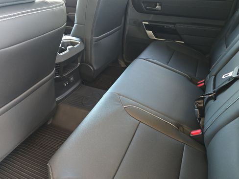 New 2026 Toyota Tundra Limited AWD/4WD image 10