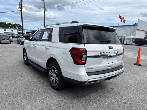 Used 2024 Ford Expedition Limited RWD image 6