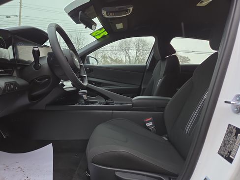 New 2026 Hyundai Elantra Sport image 12