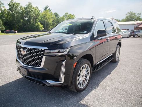 Used 2022 Cadillac Escalade Premium Luxury image 8