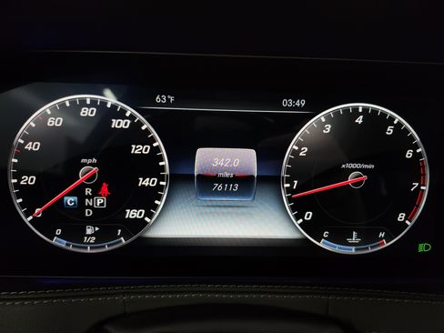 Used 2019 Mercedes-Benz S 560 4MATIC Sedan w/ Premium Package image 14