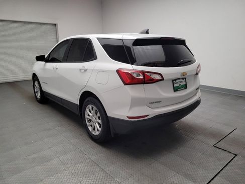 Used 2020 Chevrolet Equinox LS w/ LS Convenience Package image 5
