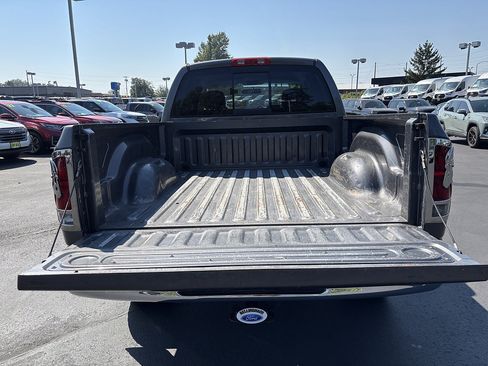 Used 2004 Dodge Ram 1500 Truck SLT w/ Security Group w/ Alarm AWD/4WD image 8
