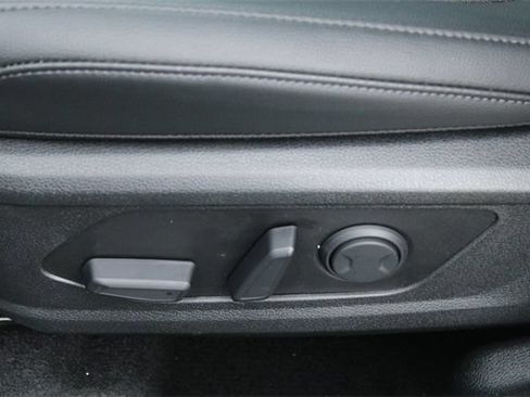 Used 2025 Kia Sportage X-Line AWD/4WD image 19
