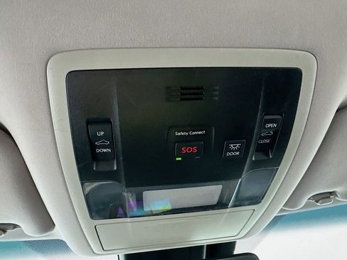 Used 2019 Lexus RX 350L Luxury w/ Accessory Package image 19