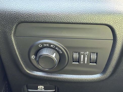 New 2026 Jeep Grand Cherokee Altitude AWD/4WD image 18