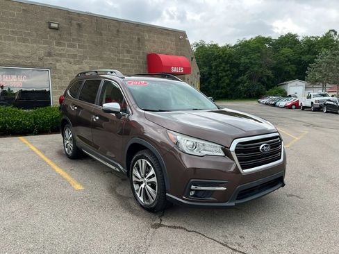 Used 2019 Subaru Ascent Touring AWD/4WD image 3