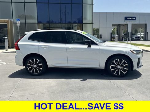Used 2024 Volvo XC60 B5 Plus AWD/4WD image 6