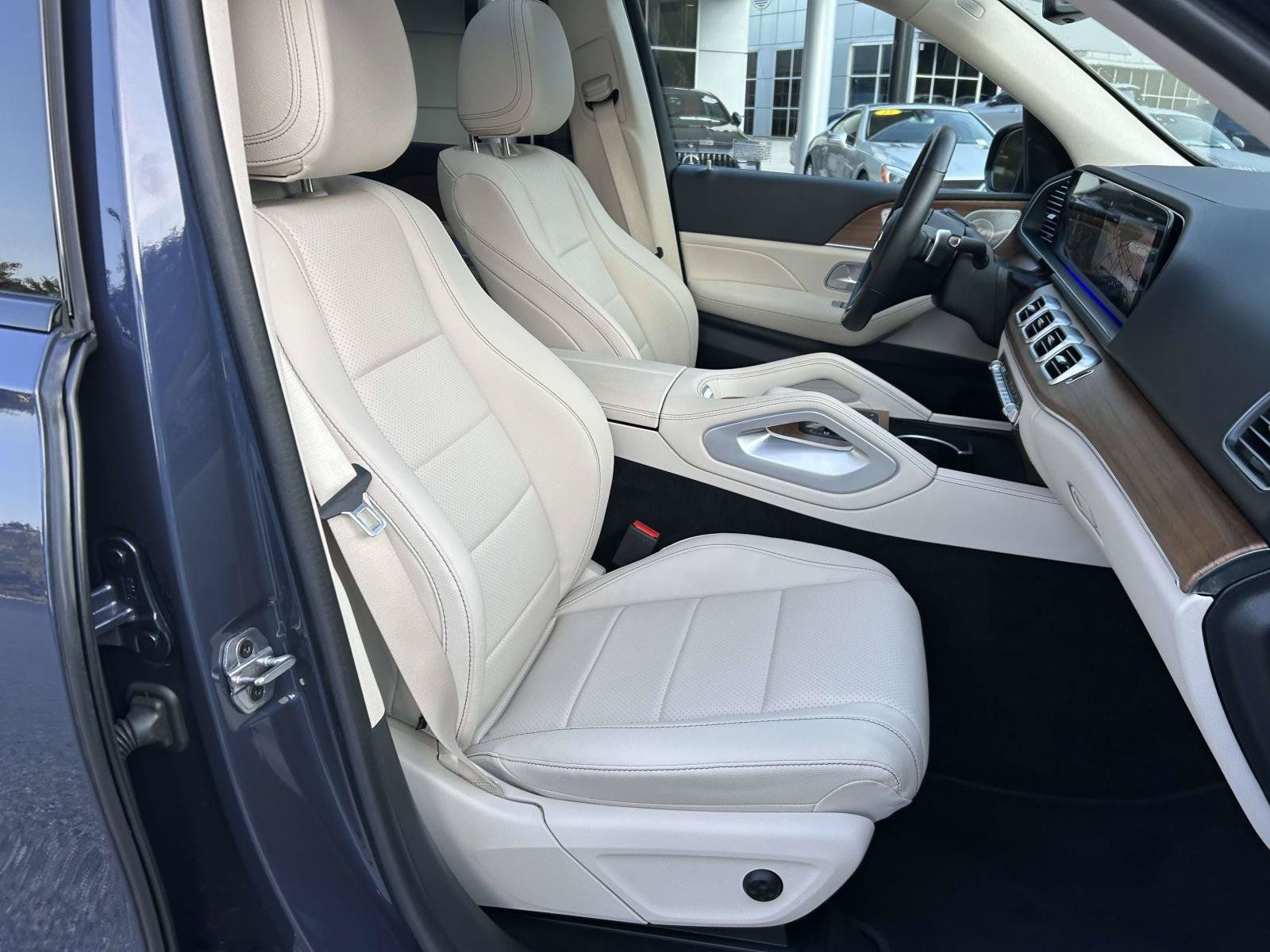 Certified 2025 Mercedes-Benz GLE 350 4MATIC image 53
