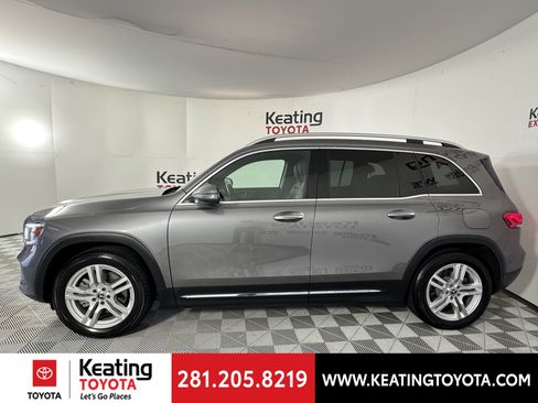 Used 2021 Mercedes-Benz GLB 250 4MATIC image 6