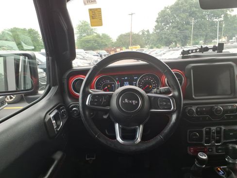 Used 2018 Jeep Wrangler Unlimited Rubicon AWD/4WD image 19