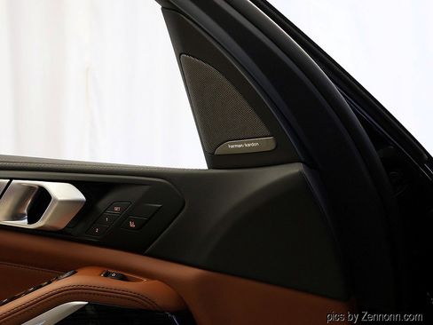 New 2026 BMW X5 xDrive40i w/ M Sport Package image 27