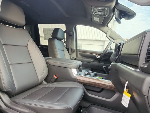 New 2025 Chevrolet Silverado 2500 LT w/ Safety Package AWD/4WD image 23
