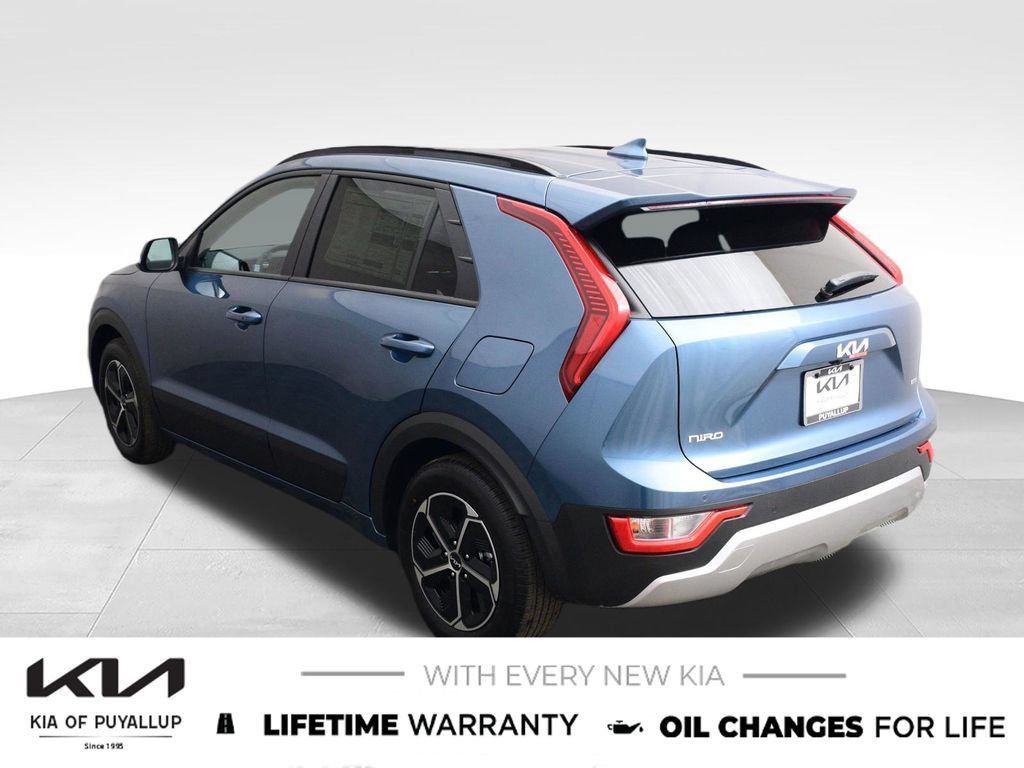 New 2026 Kia Niro EX FWD image 7