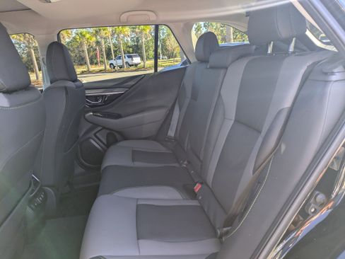 Used 2021 Subaru Outback Onyx Edition XT image 14