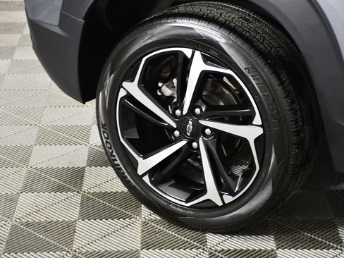 Used 2021 Chevrolet TrailBlazer RS w/ Sun and Liftgate Package image 55