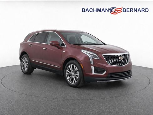Used 2022 Cadillac XT5 Premium Luxury FWD image 1