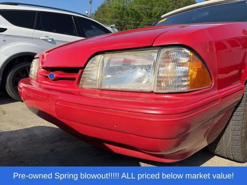 Used 1993 Ford Mustang LX RWD image 2