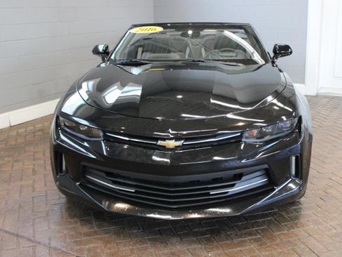 Used 2016 Chevrolet Camaro LT image 2