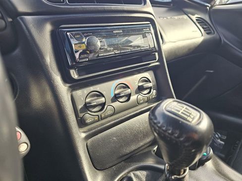 Used 1998 Chevrolet Corvette Coupe image 26