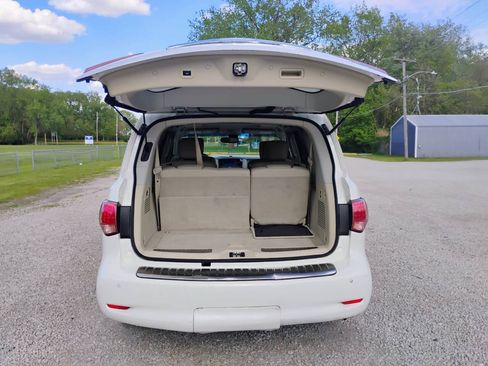 Used 2013 INFINITI QX56 4WD w/ Theater Pkg image 9