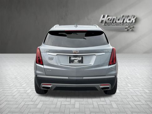 Used 2024 Cadillac XT5 Premium Luxury w/ Technology Package AWD/4WD image 9