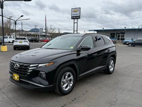 Used 2024 Hyundai Tucson SEL image 1