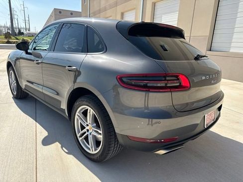 Used 2017 Porsche Macan AWD/4WD image 6