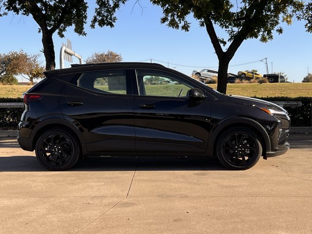 New 2027 Chevrolet Bolt RS w/ Technology Package FWD image 7