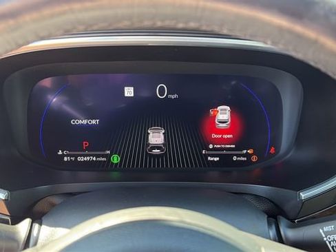 Certified 2023 Acura MDX SH-AWD w/ Technology Package image 15