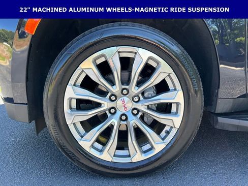 Used 2024 GMC Yukon Denali AWD/4WD image 11