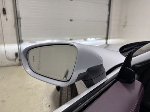 Used 2024 Porsche Taycan 4S image 15