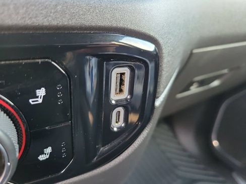 Used 2025 Chevrolet Silverado 1500 LT RWD image 24