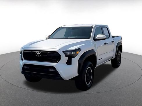 Used 2024 Toyota Tacoma TRD Off-Road image 7