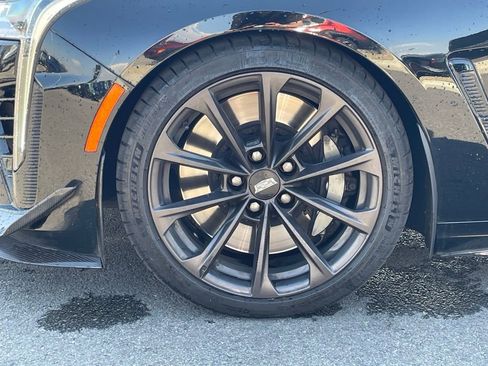 Used 2022 Cadillac CT4 V Blackwing w/ Carbon Fiber 1 Package image 33